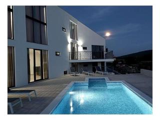Bagulina Comfortable holiday residence - Drniš - 3