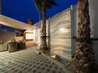 Luxury Villa Michele with heated pool - Jasenice - 6