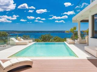 Luxury Villa Michele with heated pool - 2