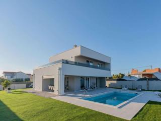 Stunning Villa Marea with a private pool - Vrsi - 8