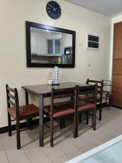 LDN 5J - Condotel Newport - Manila - 1