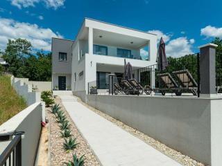 Katharina Comfortable holiday residence - Šarić - 7
