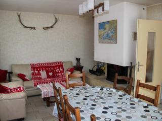 Maison spacieuse 18 pers, 8 ch, cheminée, jardin clos, 4* - FR-1-737-84 - Autrans - 0