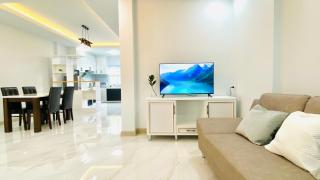 Holiday Home By Lucky - 9