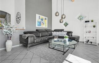 Four-Bedroom Holiday Home In Vaggerlose - Marielyst - 8