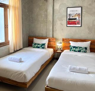 Kith & Kin Hostel - Godown - 3
