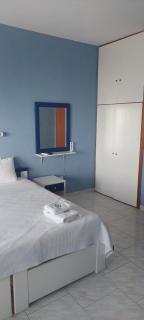 Seaside Studios - Paralia Dionisiou - 4