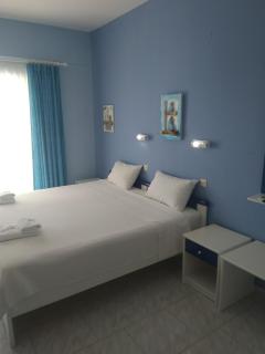Seaside Studios - Paralia Dionisiou - 3