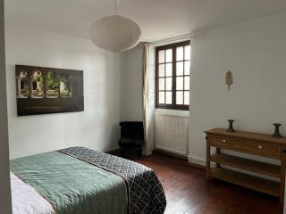 La maison du pont vieux - emplacement de parking gratuit - Proche Cité médiévale - 8