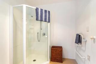 Private guest suite near the airport 1-4 guests - 3