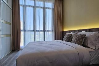 NEW D'Pristine 3mins to LEGOland 4pax - 9