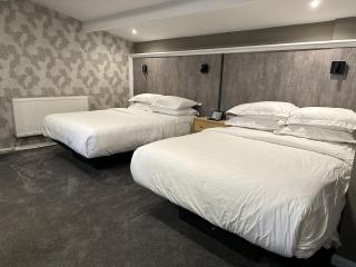 TheWaterfrontLodges - Coventry - 3