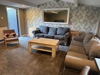 TheWaterfrontLodges - Coventry - 8