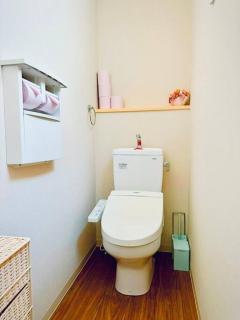 New Private Villa in Central Osaka with Free Parking, Over 100 Square Meters, Spacious Living Room, 35 Square Meter Master Bedroom, 18 Minute Walk to Namba - 3