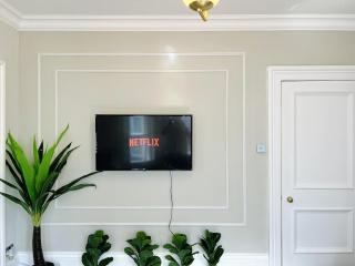 K Mansion Apartment in London - 4