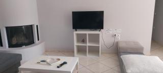 Gianni & Sophia airport house - 3