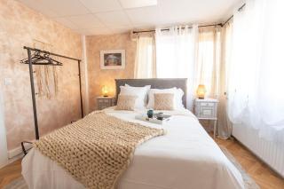 Maison Chaleureuse avec parking gratuit sur place - Illkirch-Graffenstaden - 2