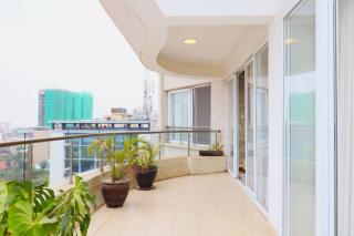 Elegant 2 BED apt in Kilimani with balcony views - Nairobi - 9