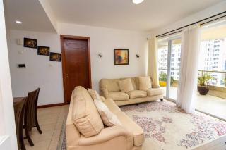 Elegant 2 BED apt in Kilimani with balcony views - Nairobi - 1