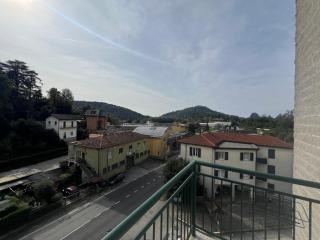 Monolocale con parcheggio - Como - 3
