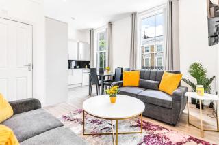 LUX Kensington 2BR Apt with AC - sleeps up to 9 - 0