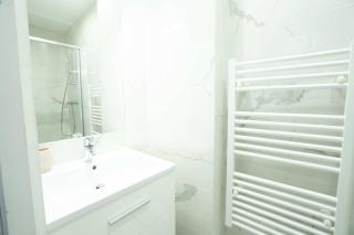 Logement terrasse metro Pierre Lachaise - 3P - FLAT-GUEST - Parijs - 8