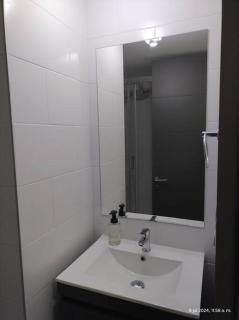 Departamento a pasos del Metro - 4