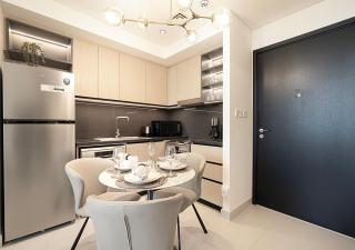 Lux Sky Residence, Burj Crown, Opera Boulevard View by Dubai Mall - Dubai - 1