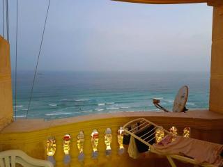 luxury flat on blue meka beach - 3