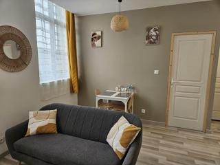Chez Home - 9
