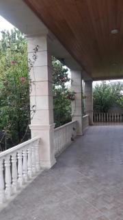 Spacious 4-Bed Country Getaway Home - 3