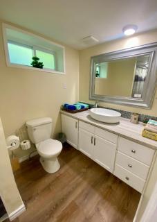 Cobourg Country Home - 10 Minutes From Cobourg Beach! - Cobourg - 5