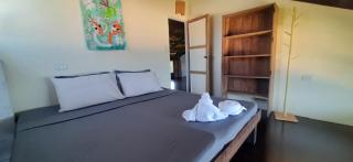 BlueWave Surf Stay - 5