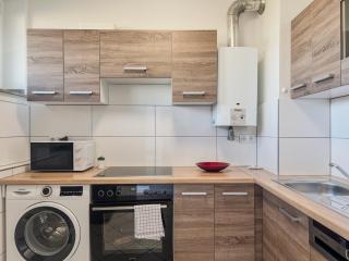 T&K Apartments - Düsseldorf - 3 room apartment with private parking 7min Fair and Airport DUS - Düsseldorf - 1