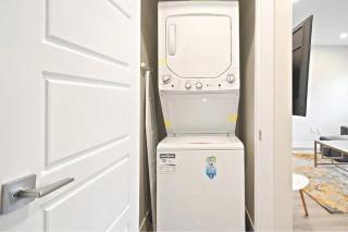 Fancy 3 BDR in Heart of Plateau B - Montreal - 4