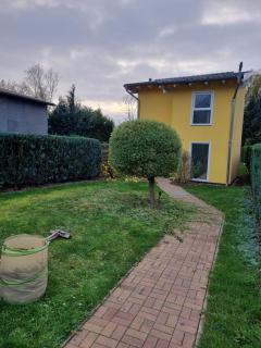 Ferienhaus an der Brunnenaue 4 Sterne, E-Ladestation am Haus, Wlan, Netflix, Garten - Sagard - 8