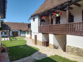 Casa Tradițională Calbor - 0