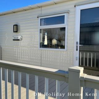DH Holiday Home Kent - 8