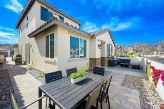 Endless Horizons, A New 3-bedroom house in the PGA West Signature Golf community with EV capabilty - La Quinta - 9