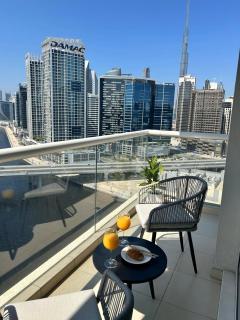 1BR in Mayfair tower Business bay! Burj views, close to Dubai mall - Dubai - 6