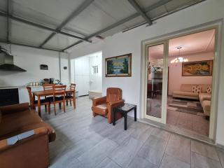 The Comfort Stay Apartment! - Tirana - 1
