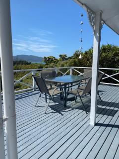Tuis Peak at Cable Bay - 9