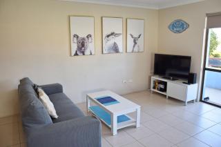 Paragon Apartment 3 - Bring your own linen. - South West Rocks - 0
