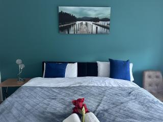 Kyoto House Central Derby I Very Spacious, Warm & Cosy I Netflixs 4 Bedrooms - 5