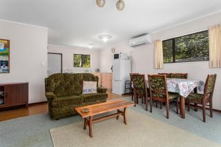 The Treehouse- Whanarua Bay - Te Kaha - 7