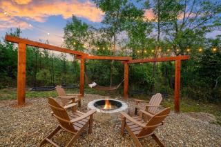 Under the Stars - Secluded, Hot Tub, Firepit, Games - 7