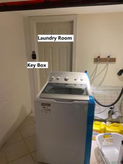 BUDGET Triple Room with En Suite Bathroom 36A - Toronto - 3