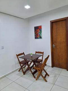 Kitnet 1 mobiliada no centro de Torres a 600m da Praia Grande - 2