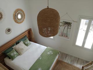 Villa Lola- Au cœur de la BO - 100m de la plage, cuve 800L - 3