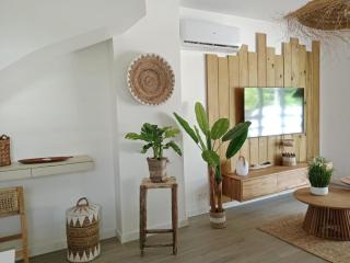 Villa Lola- Au cœur de la BO - 100m de la plage, cuve 800L - 1